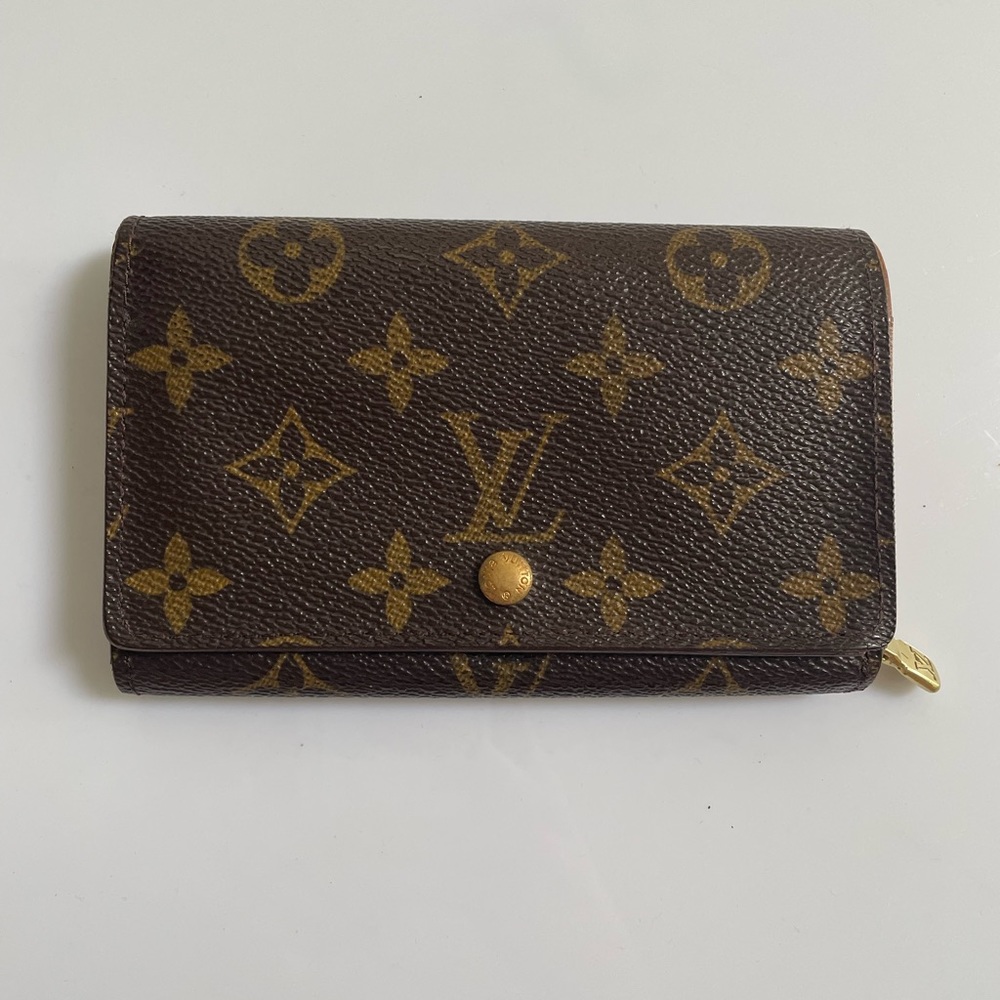 ❤️ SOLD Authentic Louis Vuitton LV Wallet